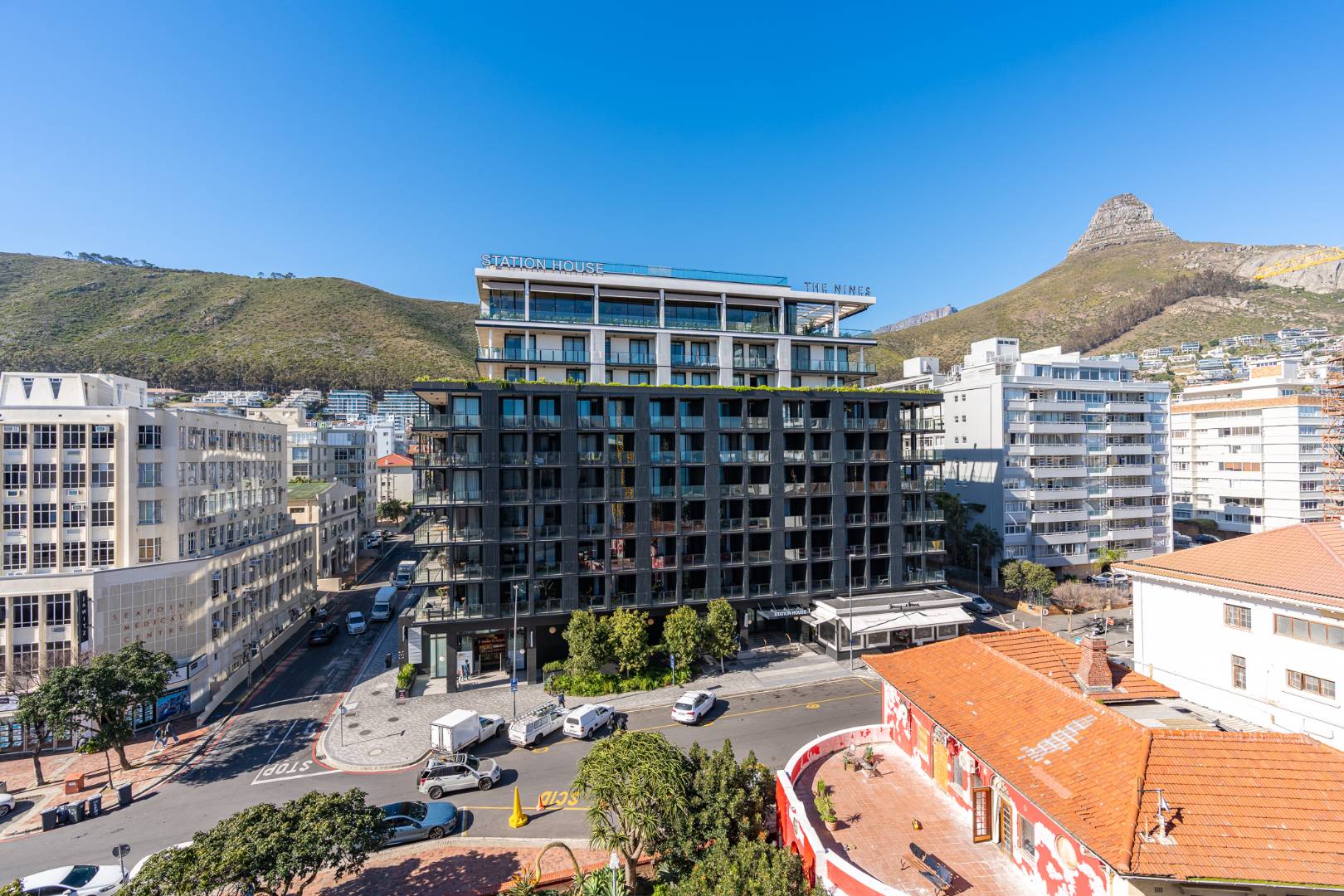 1 Bedroom Property for Sale in Sea Point Western Cape